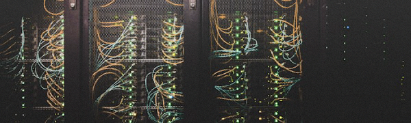 快连VPN官方首页安全下载与功能解析文章配图，展示电脑屏幕上的VPN界面